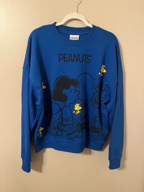 Peanuts sweatshirt